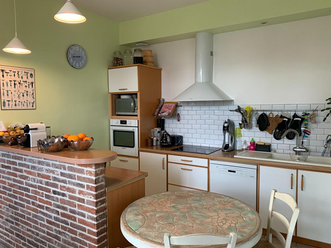 BARC MAGNIFIQUE PROPRIETE COMPRENANT UNE MAISON DE MAITRE ET UNE ANNEXE 7