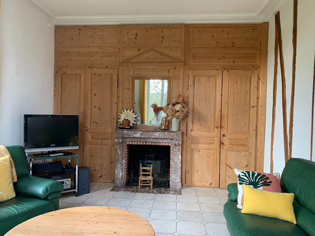 BARC MAGNIFIQUE PROPRIETE COMPRENANT UNE MAISON DE MAITRE ET UNE ANNEXE 9