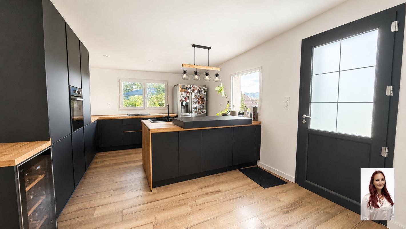 TRETS Maison Trets 5 pièces 122 m2 3