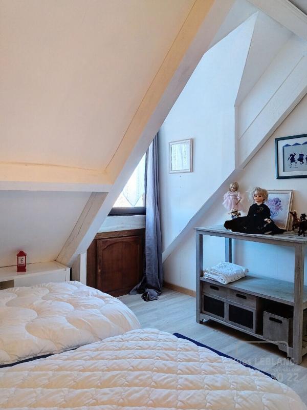 GROIX Maison Groix 5 pièce(s) 111 m2 17