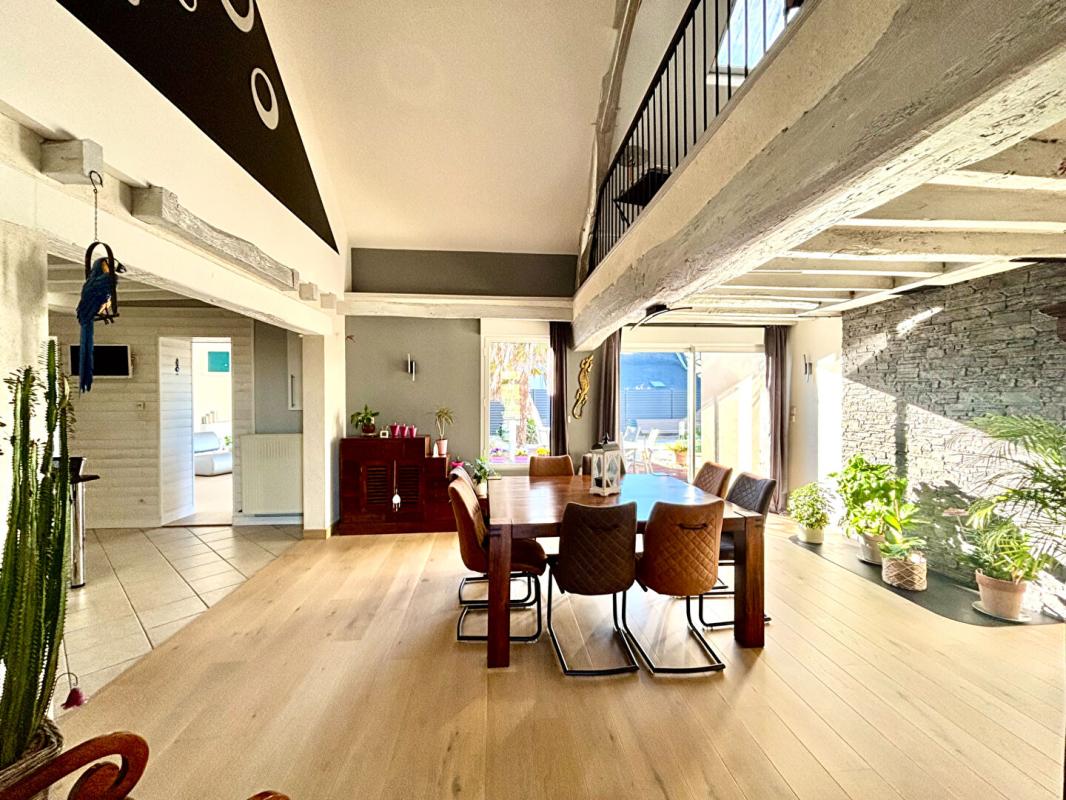 LES ROSIERS-SUR-LOIRE Maison 7 pièce(s) 175 m2 avec piscine 9