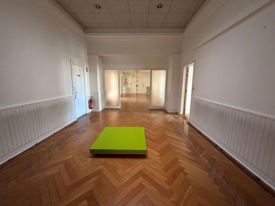 CLERMONT-FERRAND Appartement Clermont Ferrand 8 pièces 305 m2 13