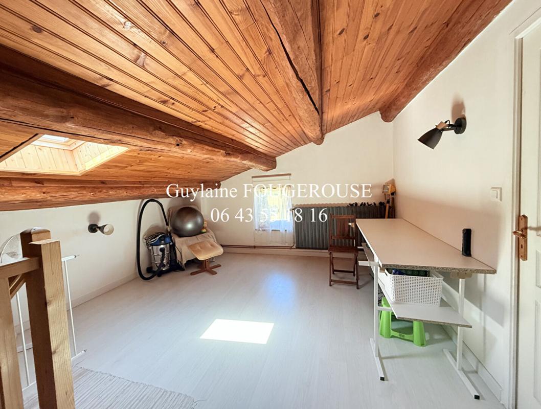 MONTBRISON Maison Ferme en pierres 6 pièce(s) 120 m2 17