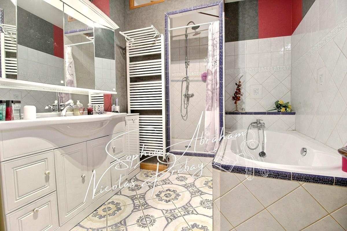 ANGERVILLE Exclusivité ! Maison en pierres sans travaux de 4 pièces, 3 chambres 7