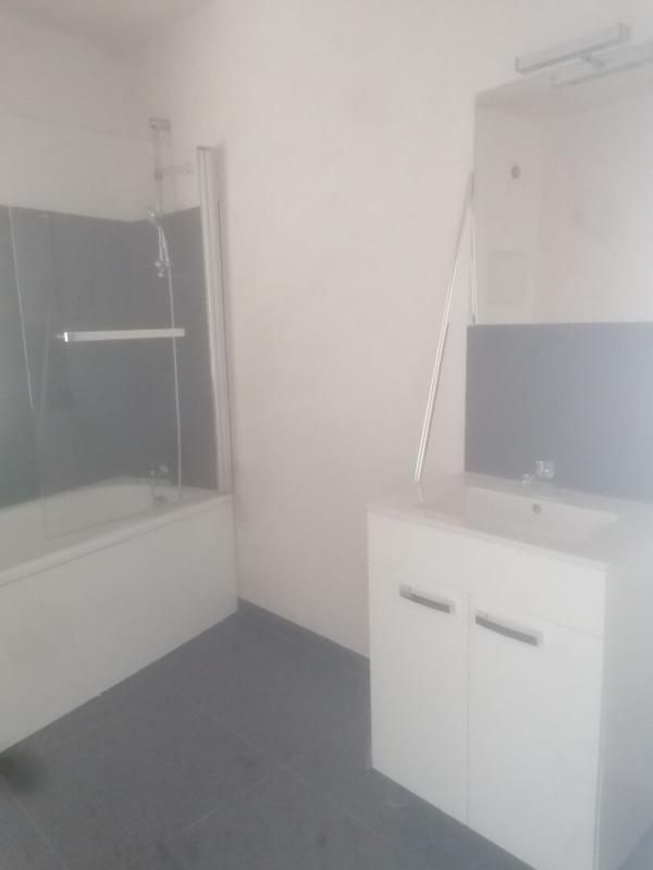 GONNEVILLE-LA-MALLET Lumineux Appartement  3 pièces 99.64 m2 Superbes Volumes  Etat impeccable 18