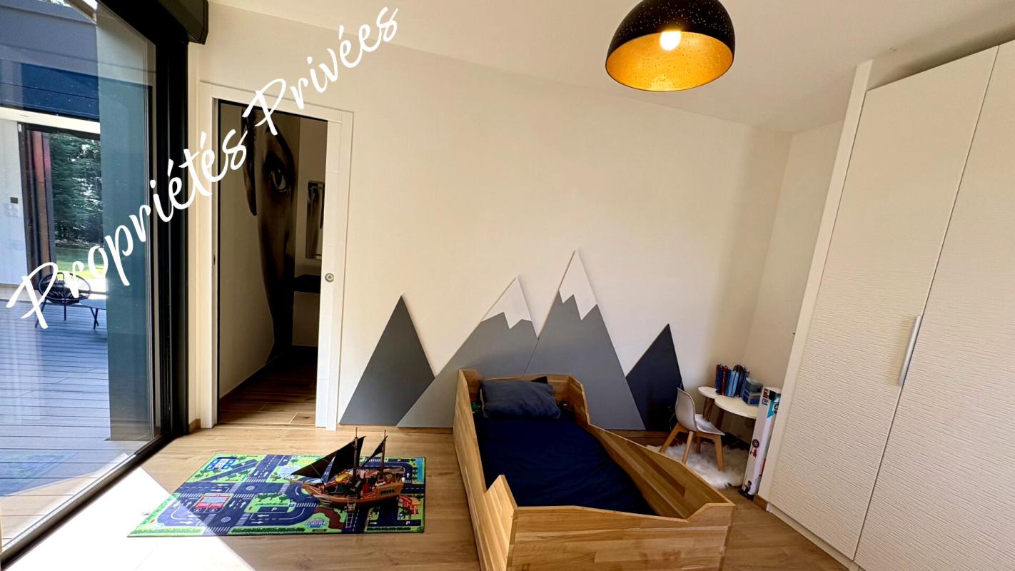 CROUY-SUR-COSSON Maison Crouy Sur Cosson 9 pièce(s) 151 m2 12