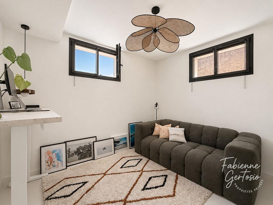LA CIOTAT La Ciotat ! RARE ! Maison de ville réinventée à 5mn à pieds des plages et du port 6
