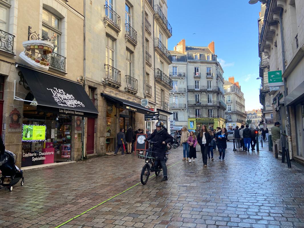 NANTES 44000 NANTES - LOCAL COMMERCIAL A LOUER 182 M² 5
