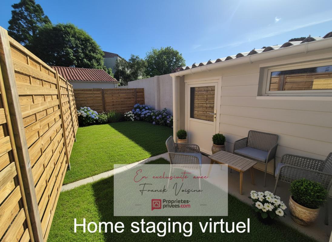 LES HERBIERS A VENDRE en Exclusivité aux Herbiers, Maison de ville de 65 m2 avec 2 chambres et cour fermée 14