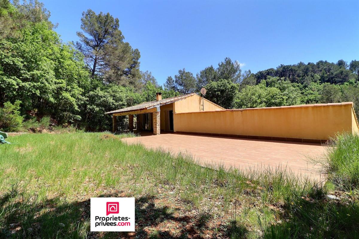 EVENOS Propriété à Evenos (83330) 10 pièces 293 m2 - deux maisons sur  une parcelle de 69215 m2 10