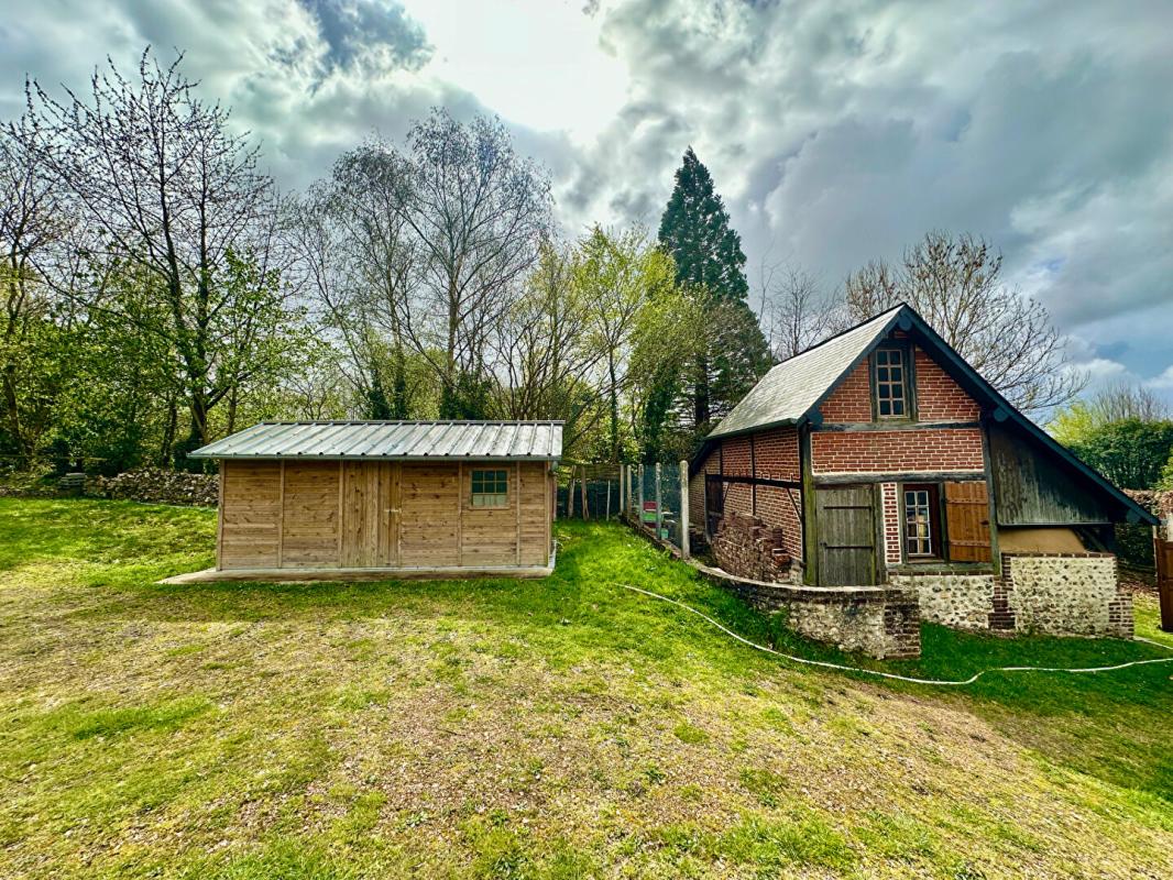 FIERVILLE-LES-PARCS Pressoir authentique & rénové avec 1.8 hectare au calme 3