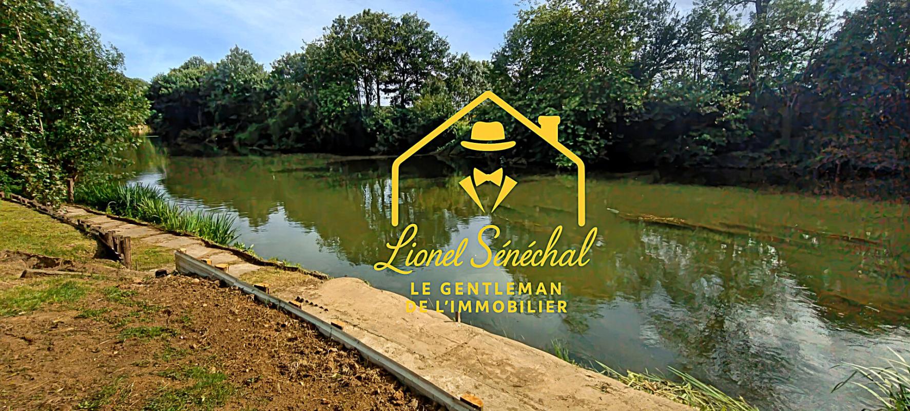 NEUVILLE-SUR-SARTHE Terrain de loisirs de plus de 1 200 m2 avec un préau sur une dalle en dur, un abri de jardin et un accès direct à la rivière 11