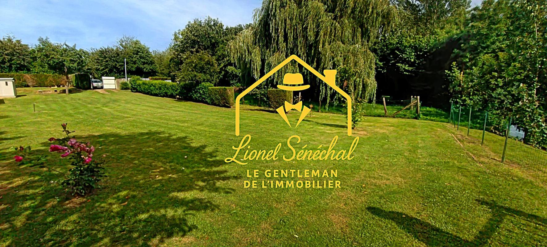 NEUVILLE-SUR-SARTHE Terrain de loisirs de plus de 1 200 m2 avec un préau sur une dalle en dur, un abri de jardin et un accès direct à la rivière 9