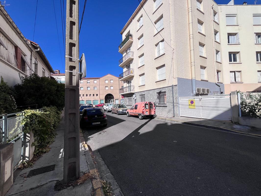 PERPIGNAN Magnifique opportunité , terrain constructible en centre ville de Perpignan de 176 m² possibilités nombreuses 6