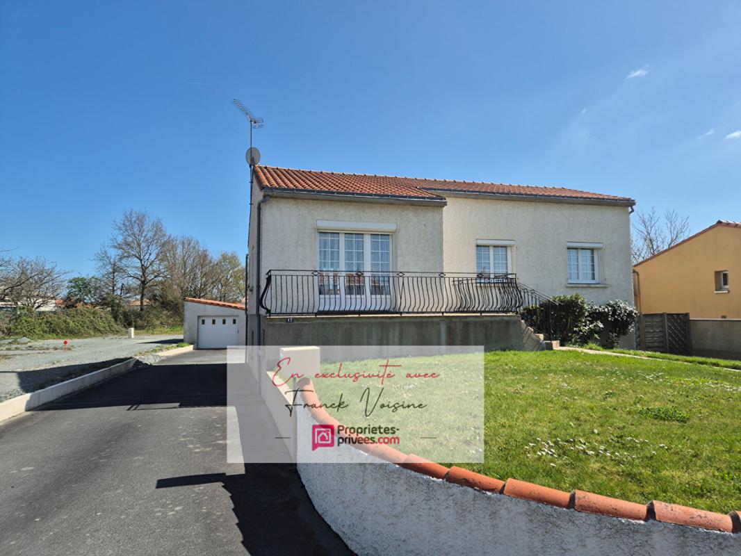 LES HERBIERS A VENDRE en EXCLUSIVITE aux Herbiers, centre ville - Maison avec 4 chambres sur un terrain de 729 m2 env 5