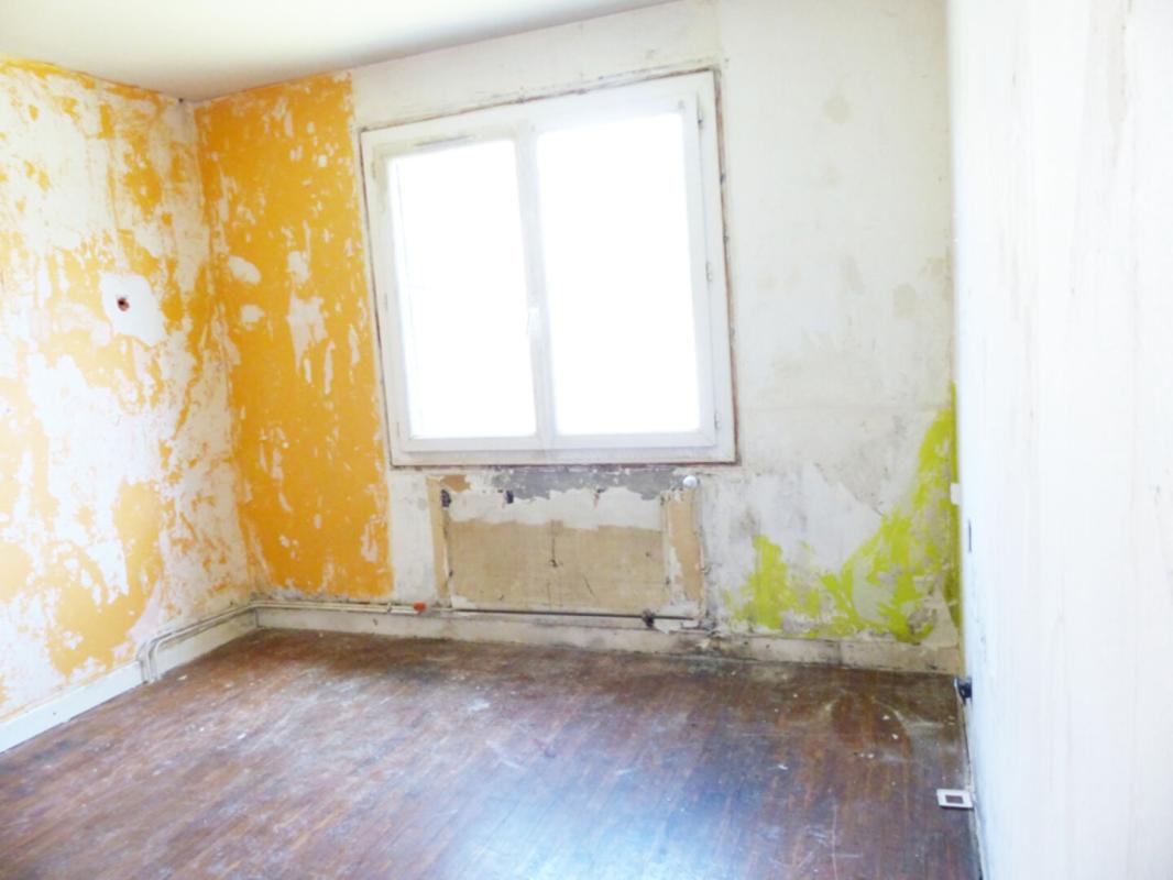 LAUSSONNE Maison de caractère avec vue dégagée -  4 pièces  - Laussonne 11