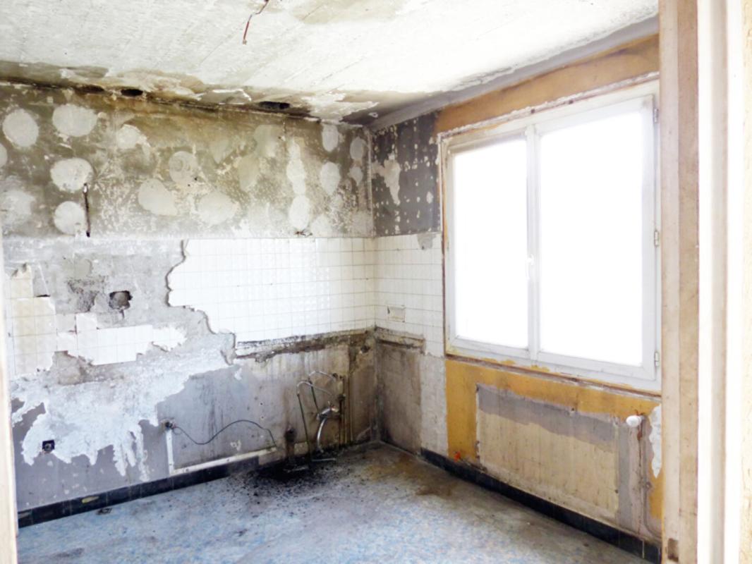 LAUSSONNE Maison de caractère avec vue dégagée -  4 pièces  - Laussonne 8