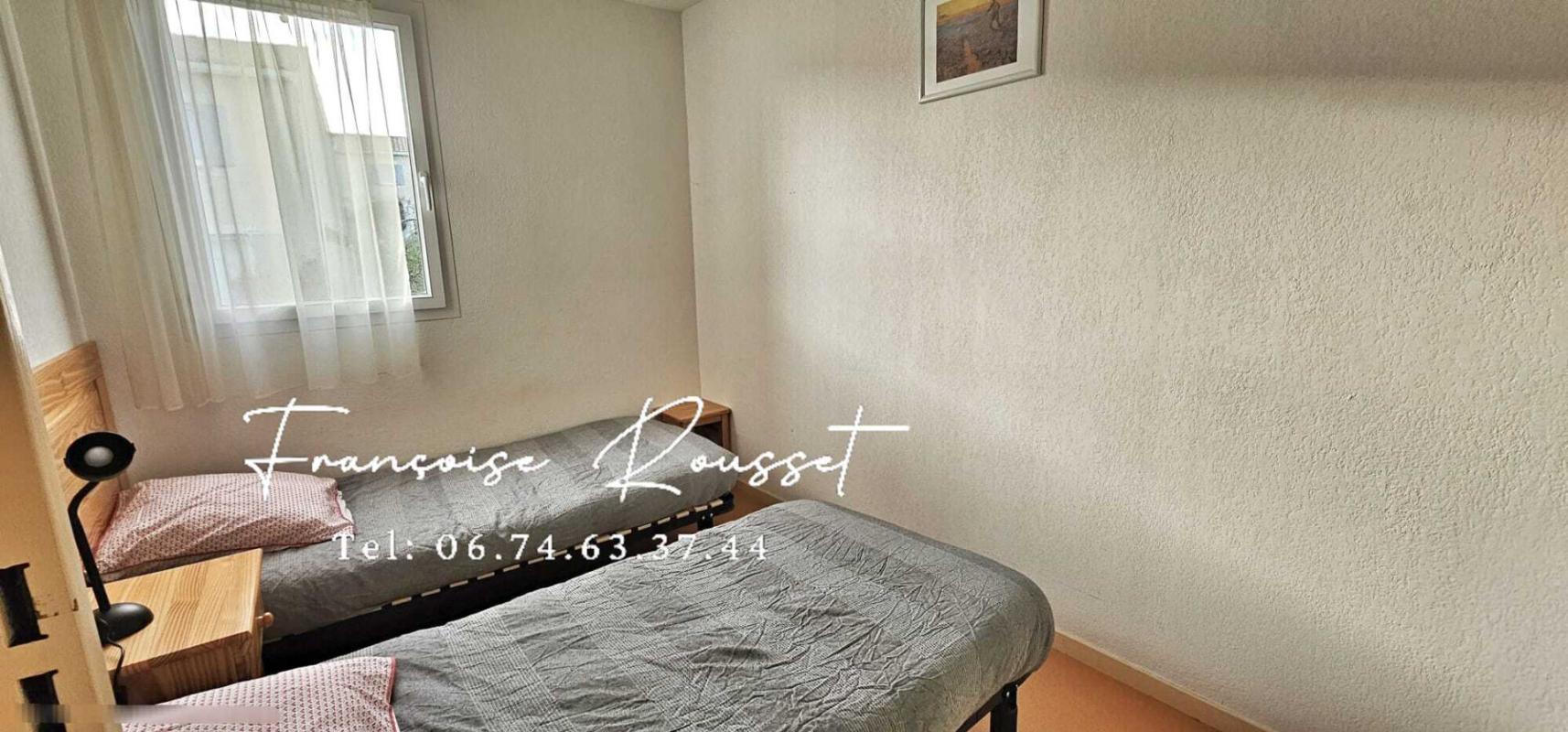 CALVISSON Villa duplex  avec Terrasse ombragée et intimité rare 7