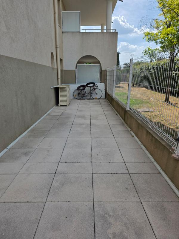BRIGNOLES BRIGNOLES Appartement T3 avec grande terrasse et parkings 3