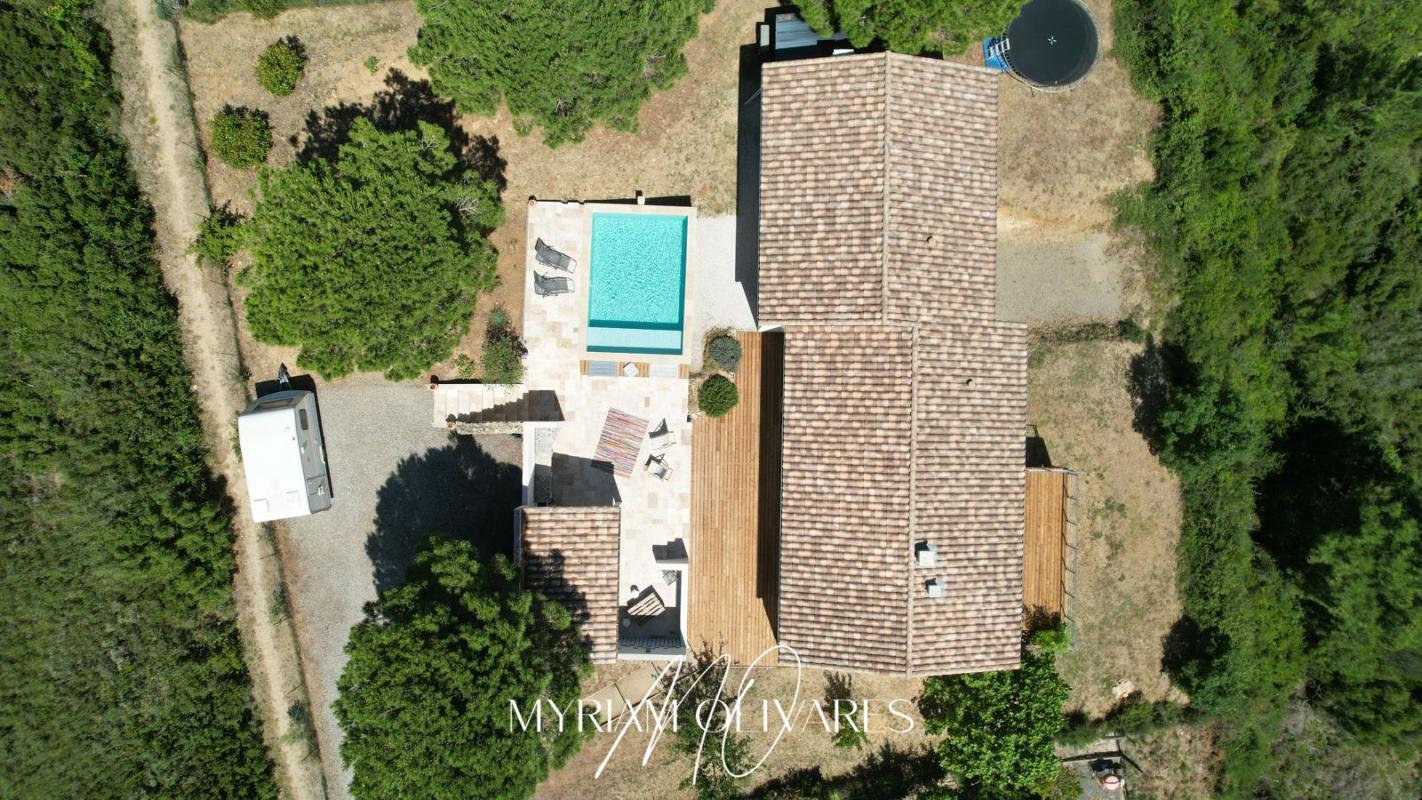 ARAGON EXCLUSIVITE ! Aragon ! Villa 6 pièce(s) 202 m2 AVEC PISCINE ET VUE EXCEPTIONNELLE ! 2