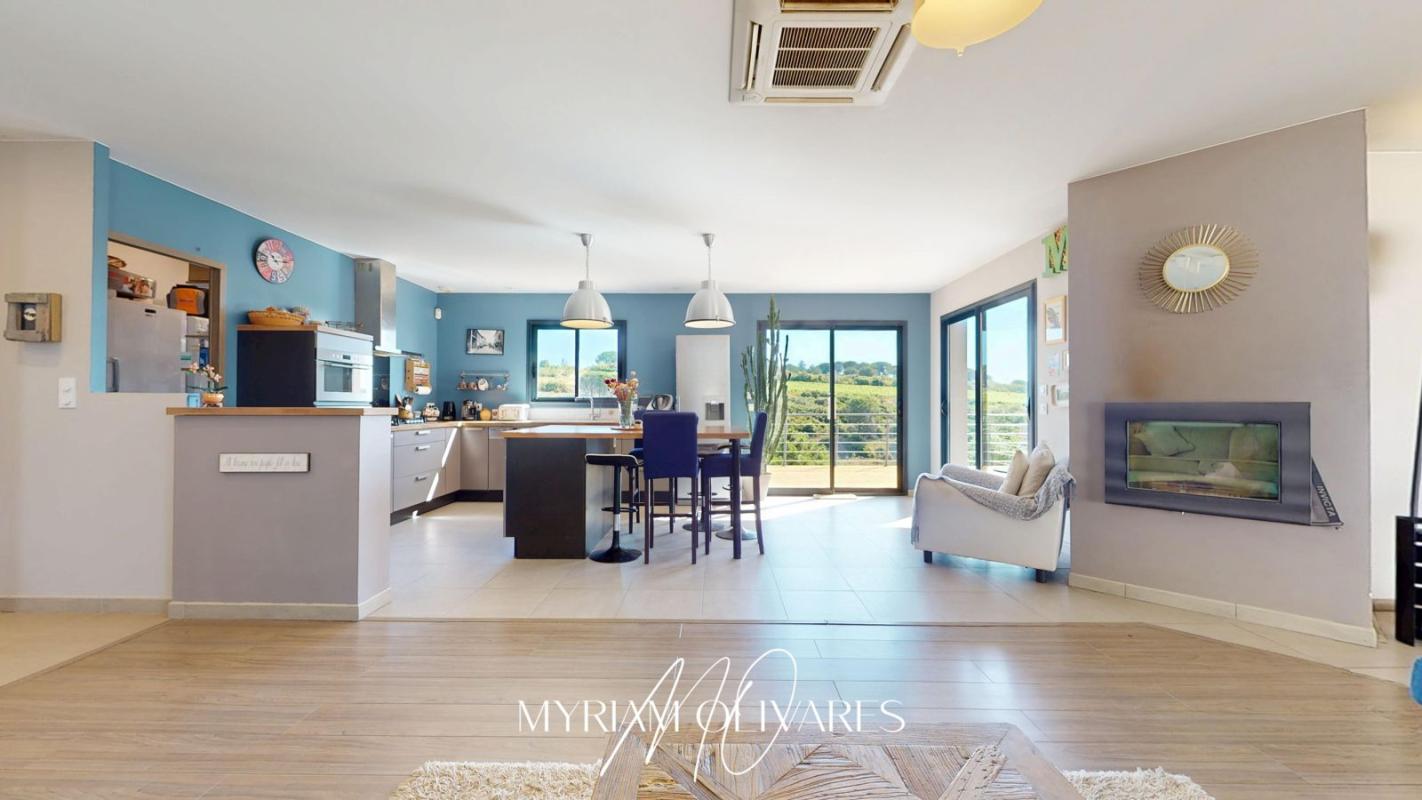 ARAGON EXCLUSIVITE ! Aragon ! Villa 6 pièce(s) 202 m2 AVEC PISCINE ET VUE EXCEPTIONNELLE ! 9