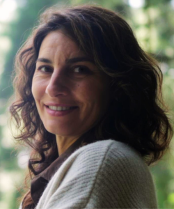Lucia DIMOLA